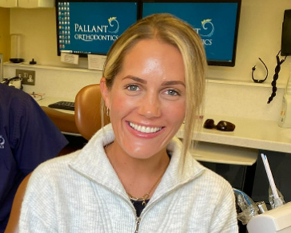 Sam Packham
composite bonding
I’m quite a nervous patient when it comes to dentistry, however after signing up for Invisalign®, whitening and composite bonding I have to say every single member of staff at Pallant is incredibly kind, caring and so patient. I can’t thank them all enough for being so gentle with me and achieving the results I had hoped for.
Sam Packham
composite bonding
I’m quite a nervous patient when it comes to dentistry, however after signing up for Invisalign®, whitening and composite bonding I have to say every single member of staff at Pallant is incredibly kind, caring and so patient. I can’t thank them all enough for being so gentle with me and achieving the results I had hoped for.